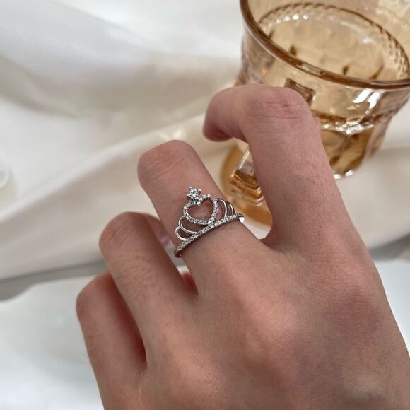 Stunning 925 Sterling Silver Princess Ring - Picture 6 of 8